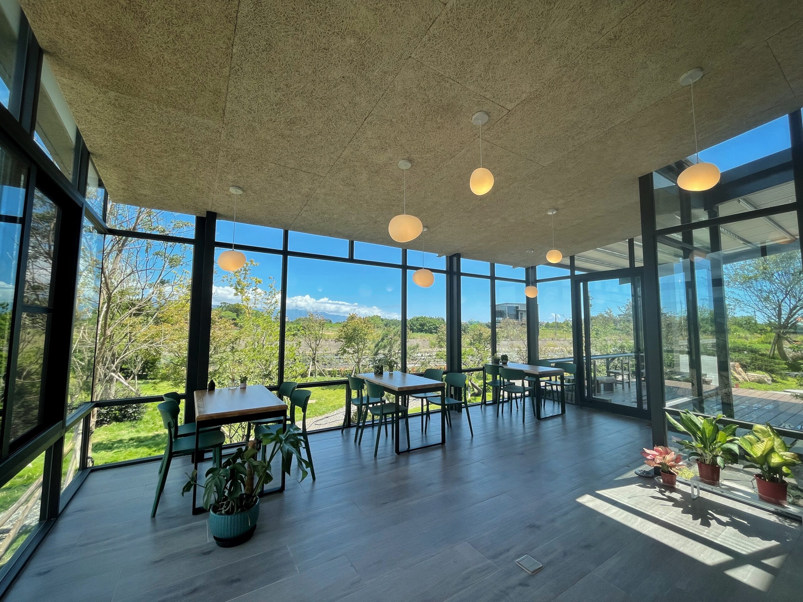 玻璃屋用餐區
